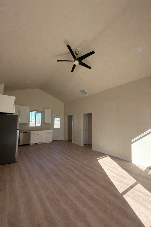 2141 Se Melrose Dr - Photo 6 of 20