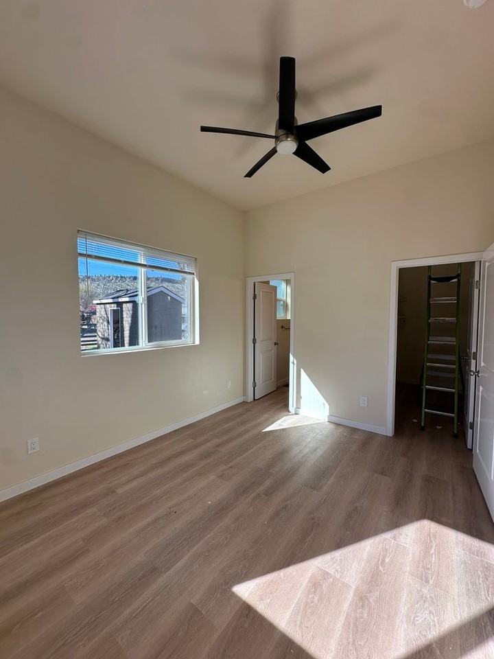 2141 Se Melrose Dr #B - Photo 5 of 45