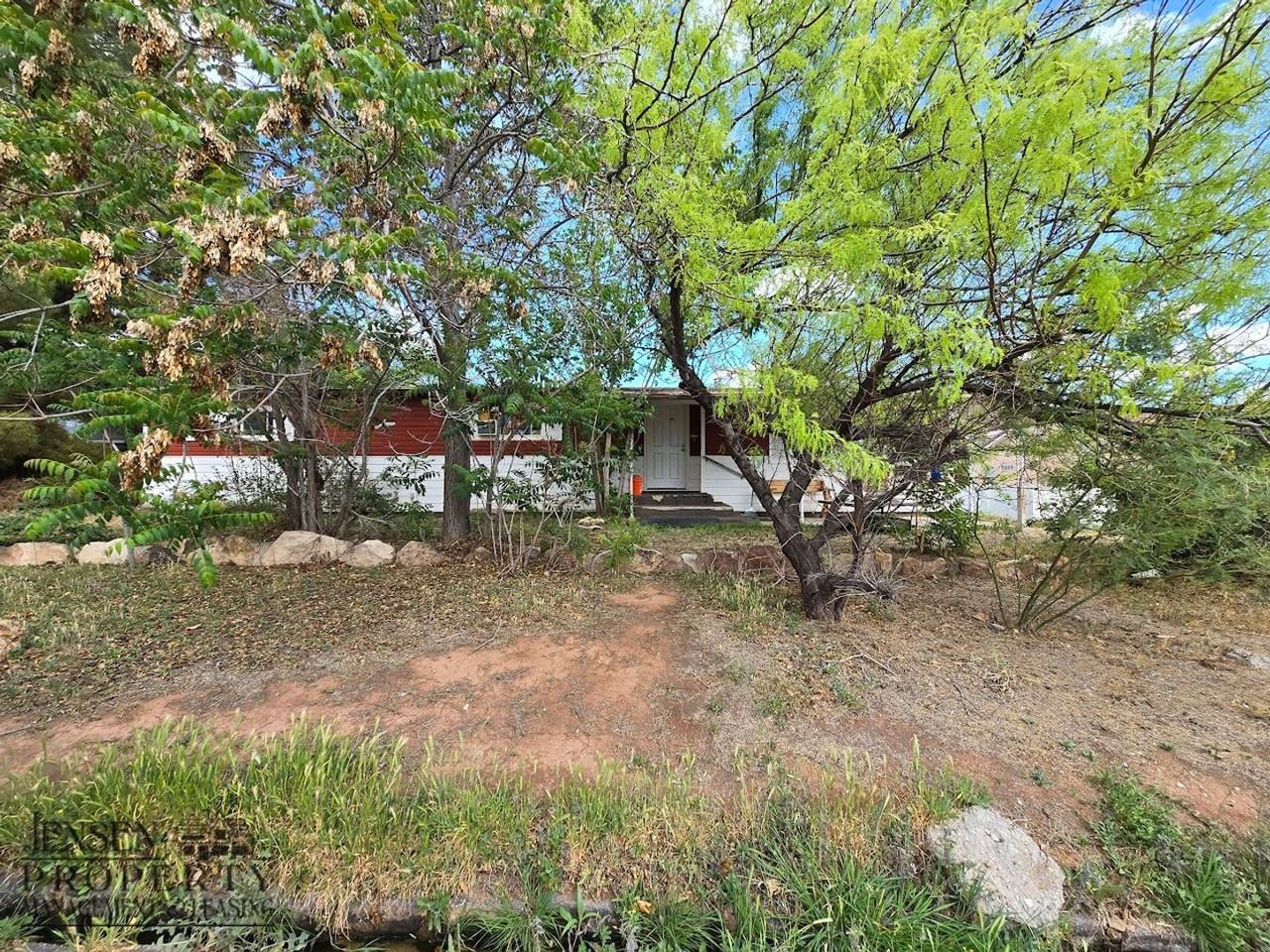 145 S 100 E - Photo 3 of 26