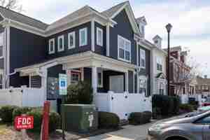 featured image of 804 Promenade Ln