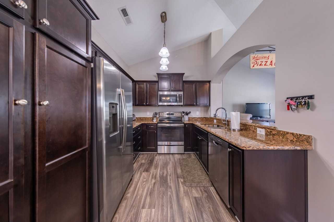 804 Promenade Ln - Photo 5 of 14