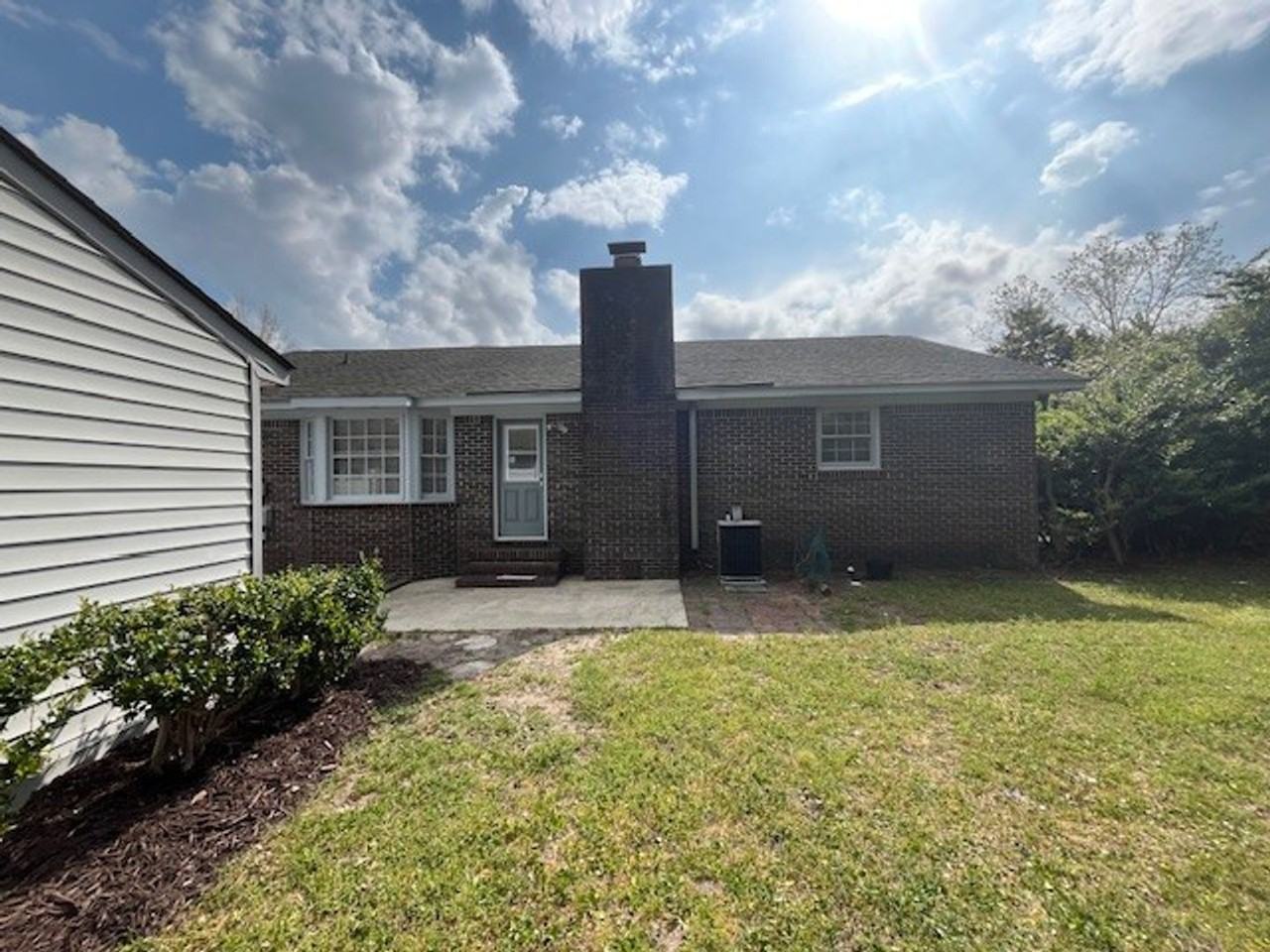 1209 Sidney Dr - Photo 7 of 33