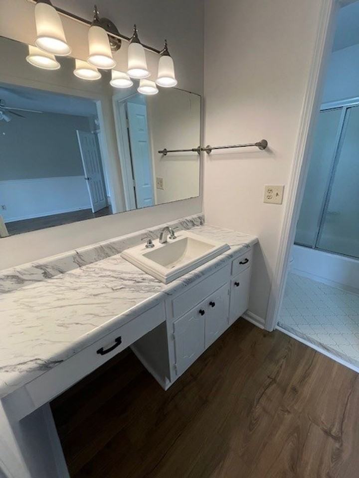 1209 Sidney Dr - Photo 6 of 33