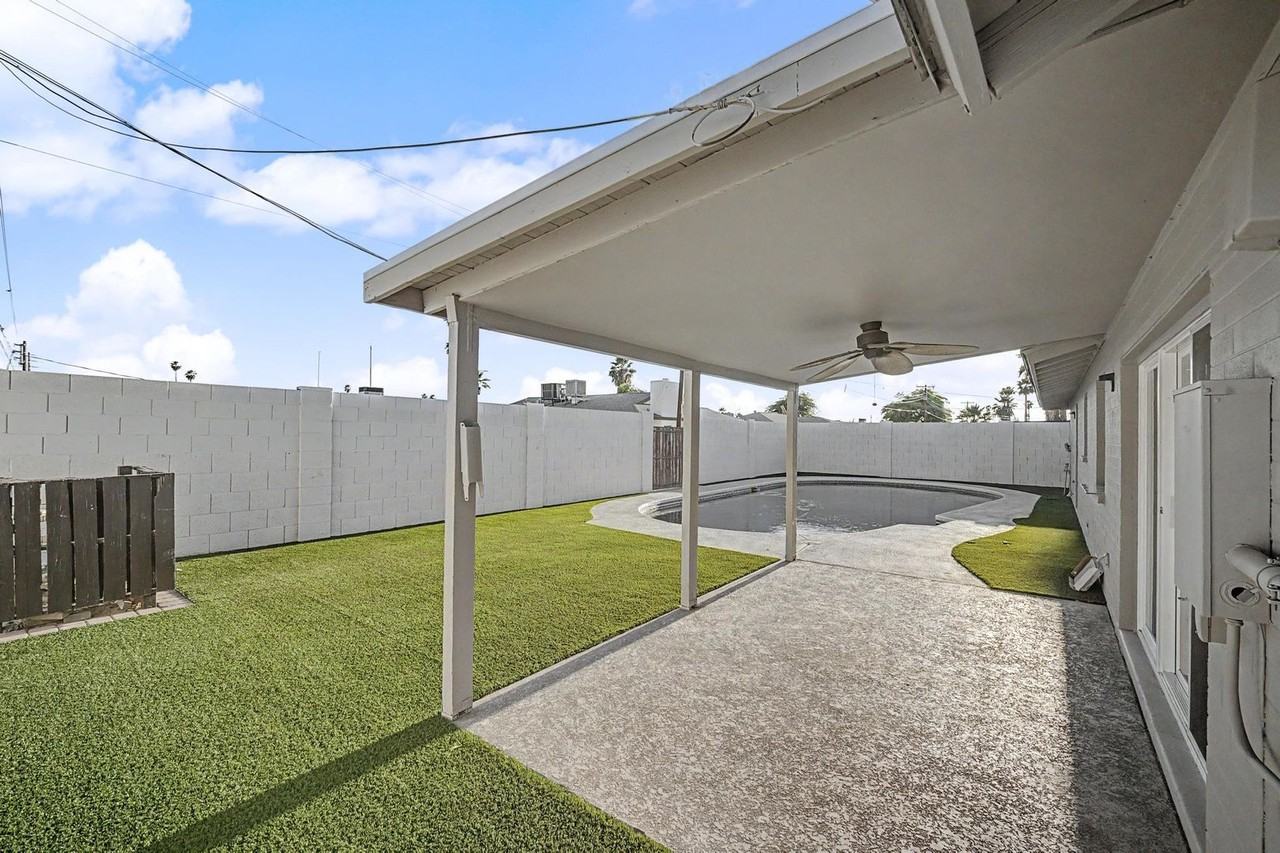 1281 E Hermosa Dr - Photo 2 of 41