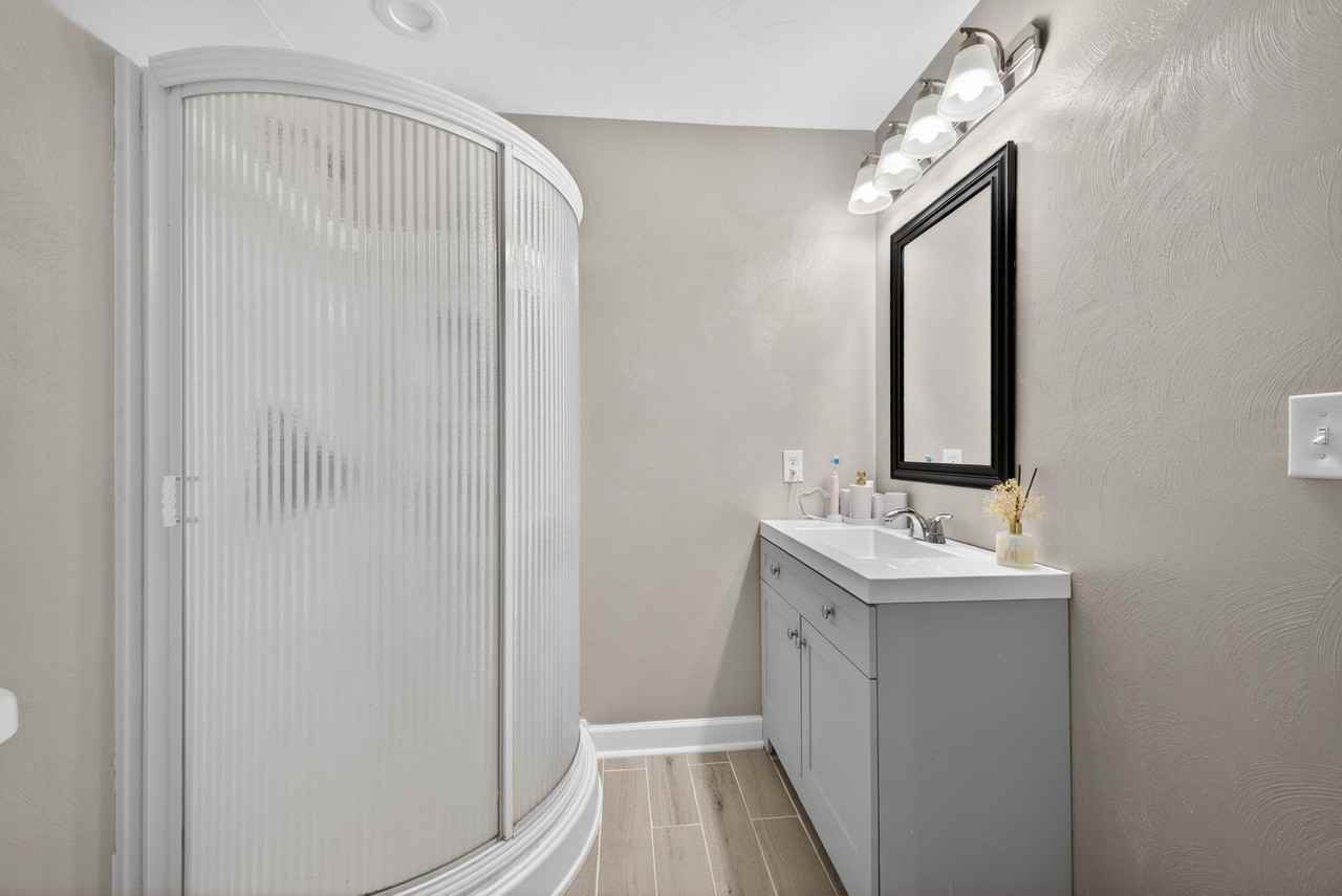 2012 Midway Ave #1 - Photo 4 of 25