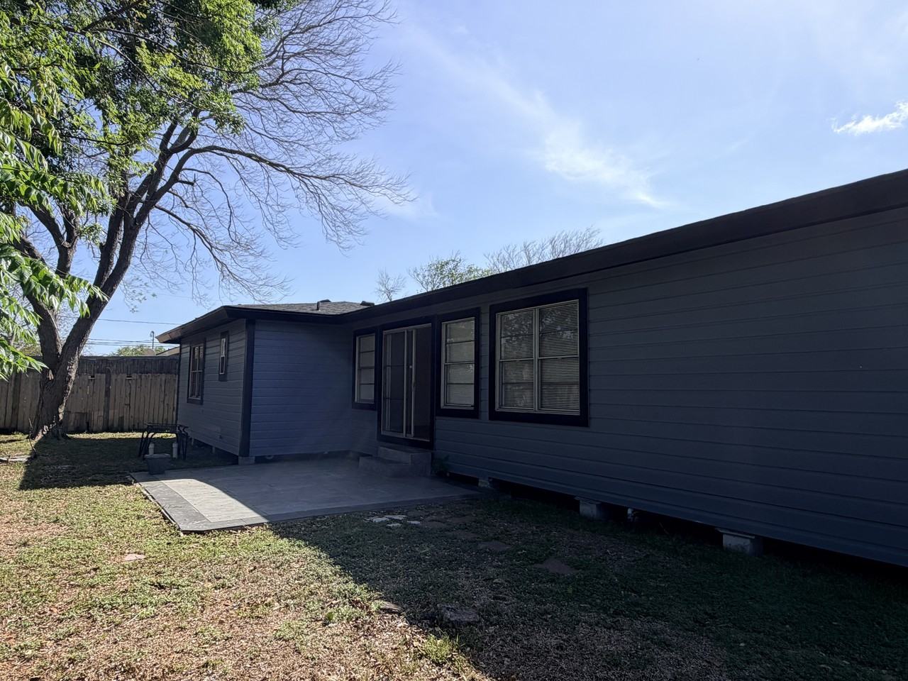 914 Belmeade Dr #1 - Photo 4 of 46