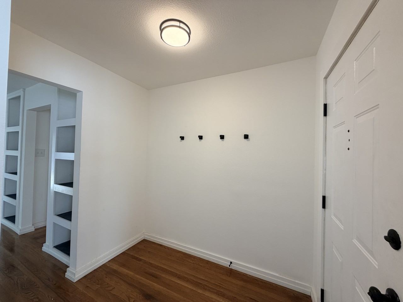 914 Belmeade Dr #1 - Photo 7 of 46