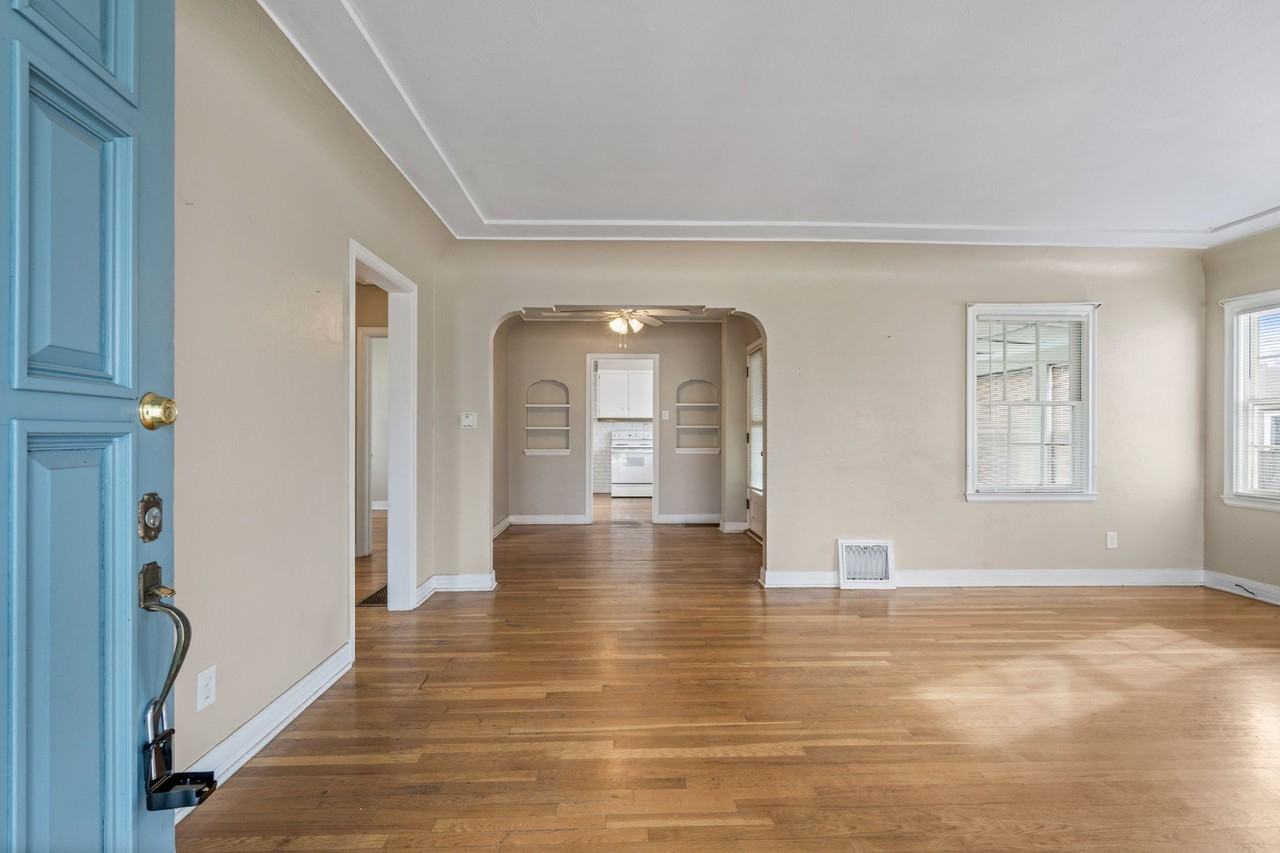 1321 E Monument St #1 - Photo 2 of 10