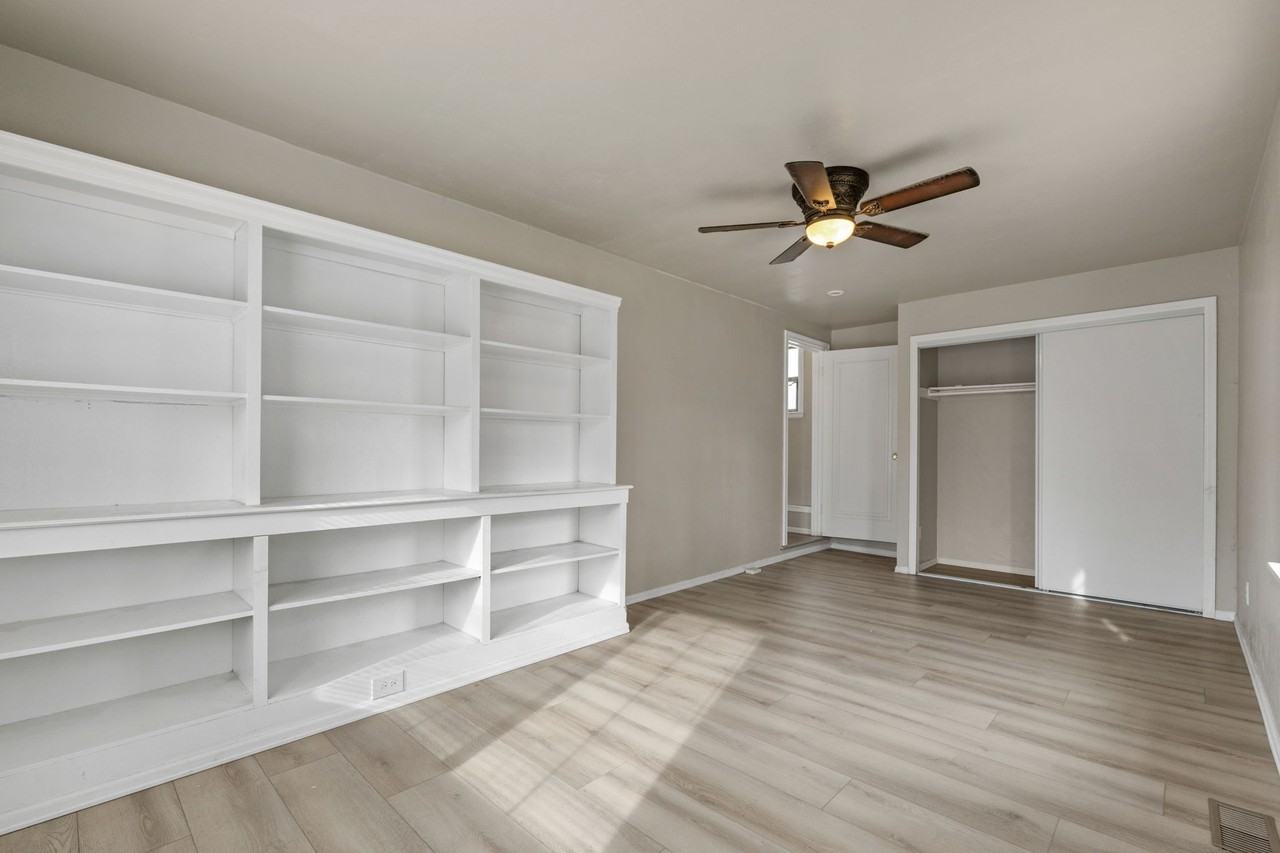 1321 E Monument St #1 - Photo 5 of 10