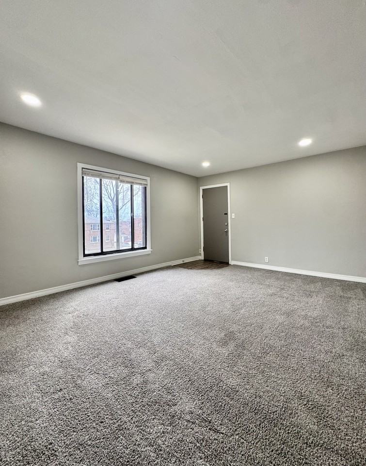 16 Knowlton Ave #25 - Photo 4 of 10