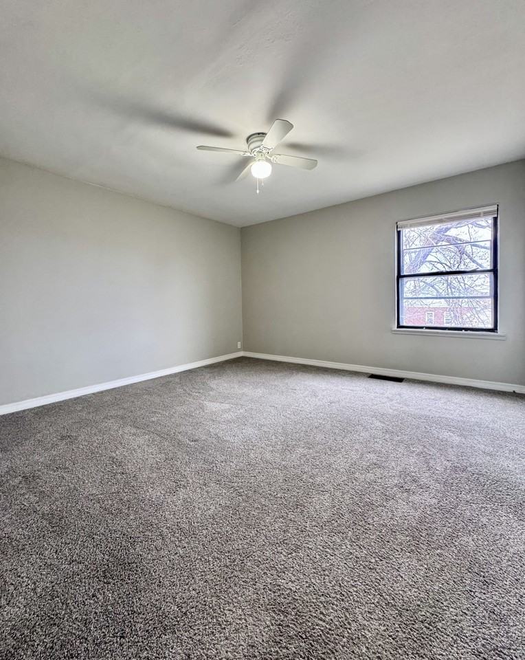 16 Knowlton Ave #25 - Photo 5 of 10