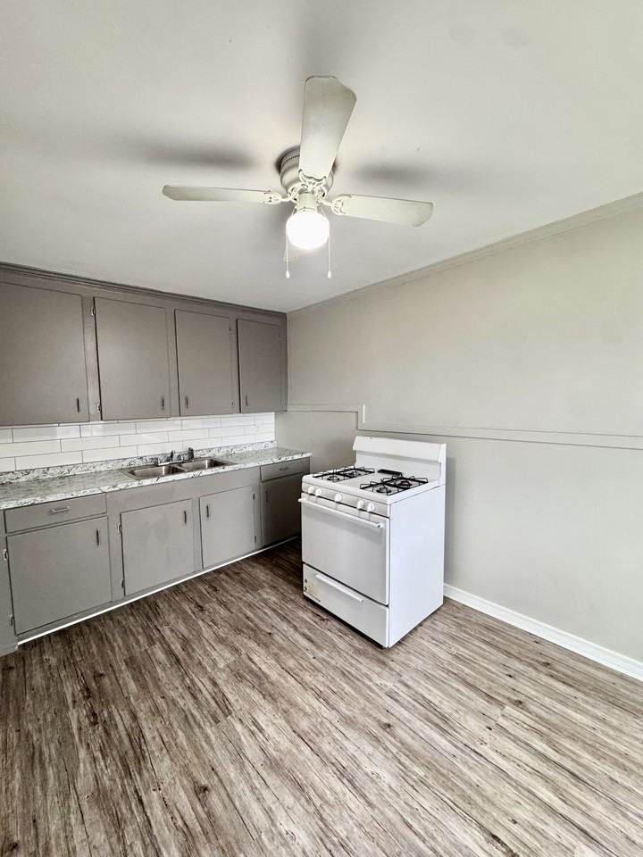 16 Knowlton Ave #25 - Photo 7 of 10