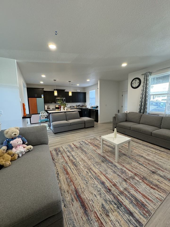 3139 S Jasper Dr #1 - Photo 4 of 26