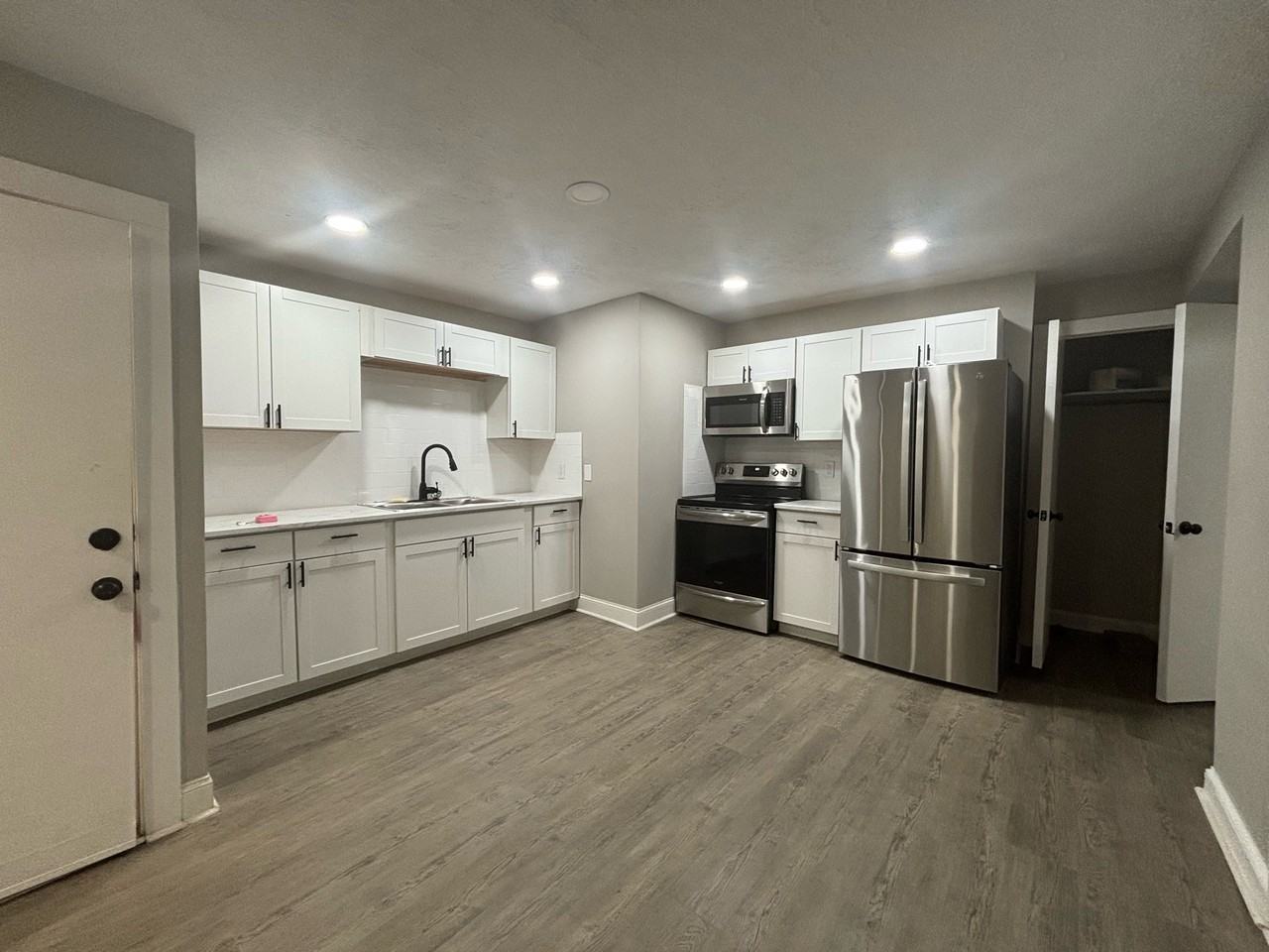 807 Branson - 2 #2 - Photo 5 of 22