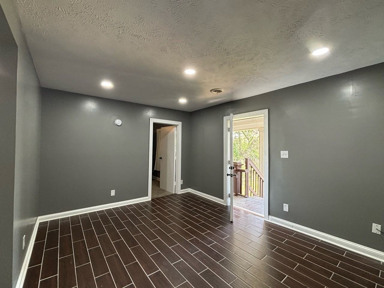 807 Branson - 3 #3 - Photo 4 of 12