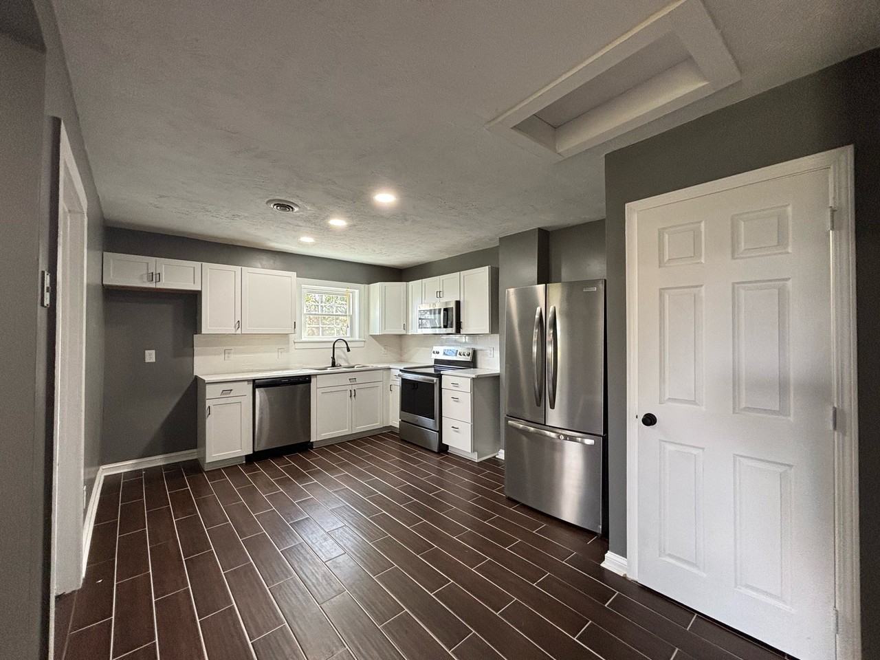 807 Branson - 3 #3 - Photo 6 of 12