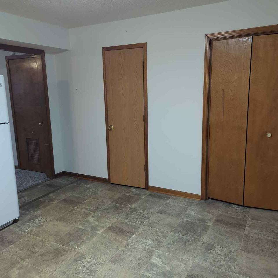 801 Foster Ln #B - Photo 4 of 8