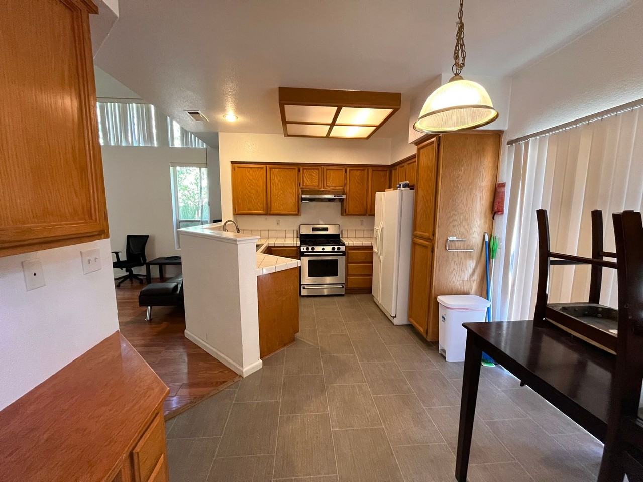 945 Lucena Ct - Photo 7 of 35