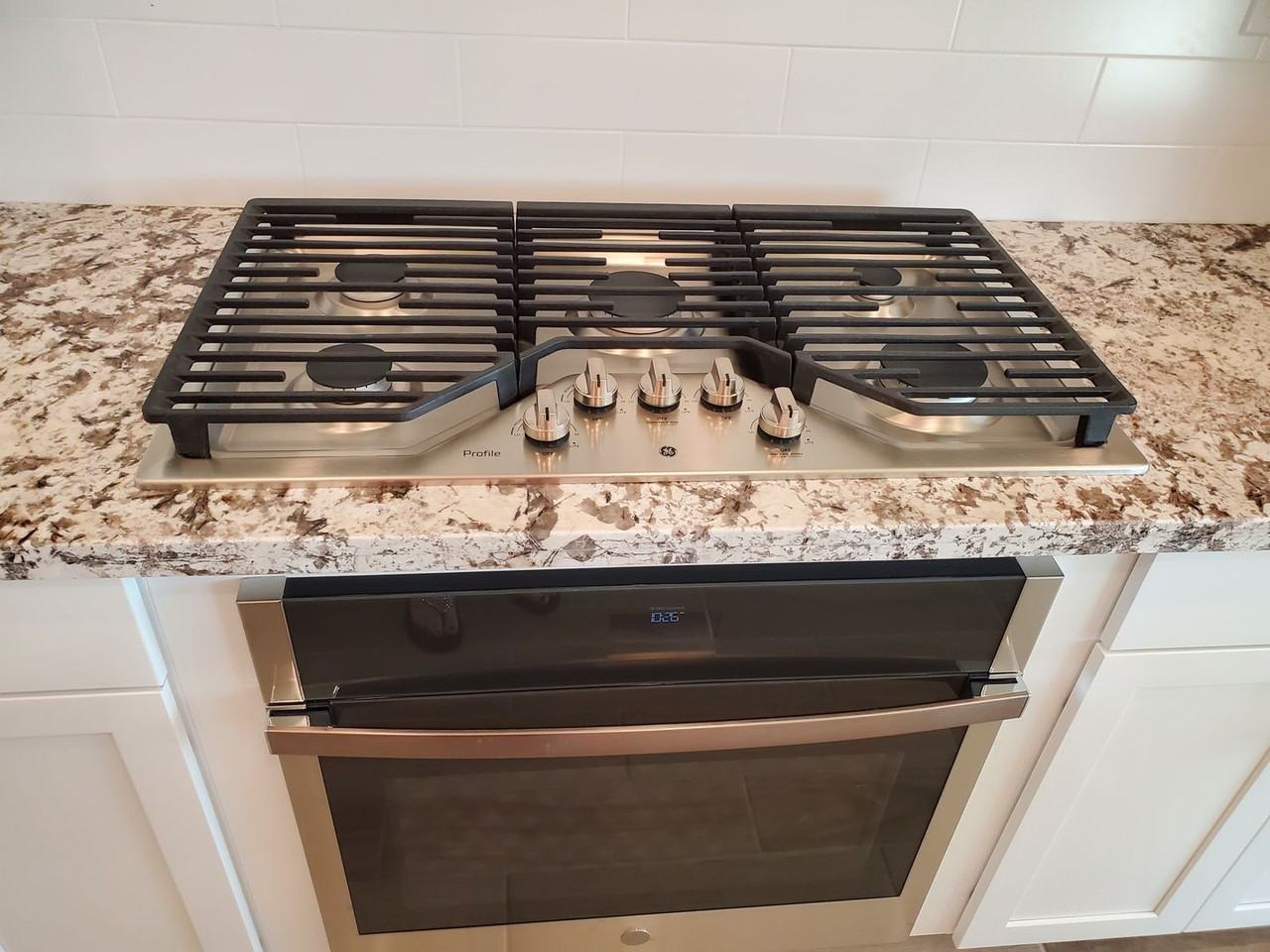 2204 Murphey Dr - Photo 4 of 50