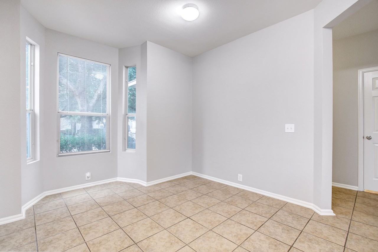 3735 Browning Blf - Photo 5 of 32