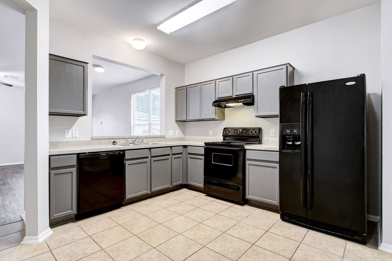 3735 Browning Blf - Photo 7 of 32