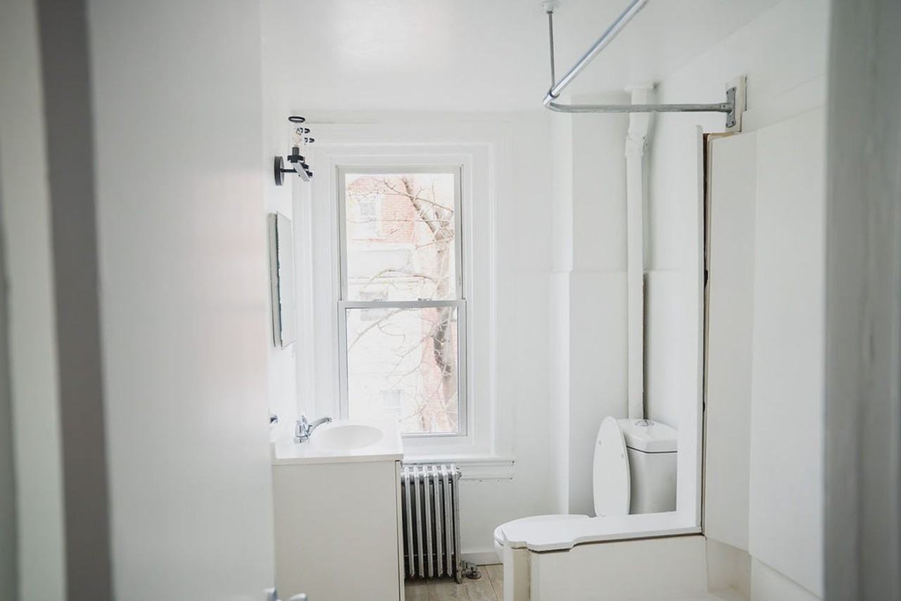 521 Hess St - Photo 6 of 13