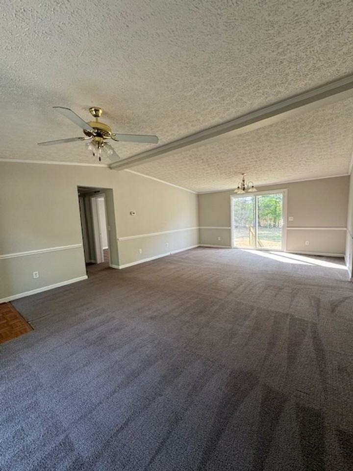 4707 Moye Cir - Photo 3 of 14