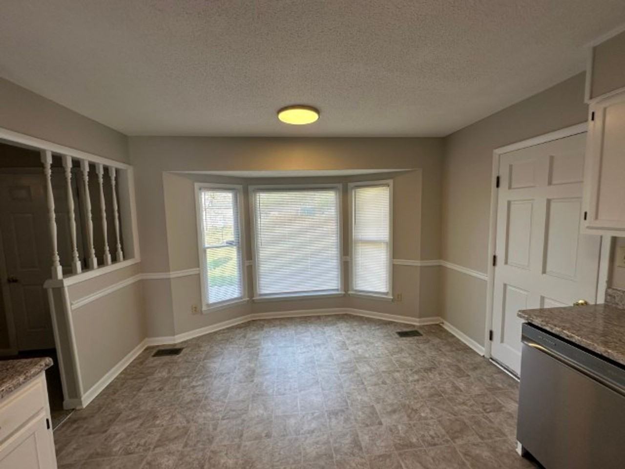 5901 Watercrest Ct - Photo 7 of 24