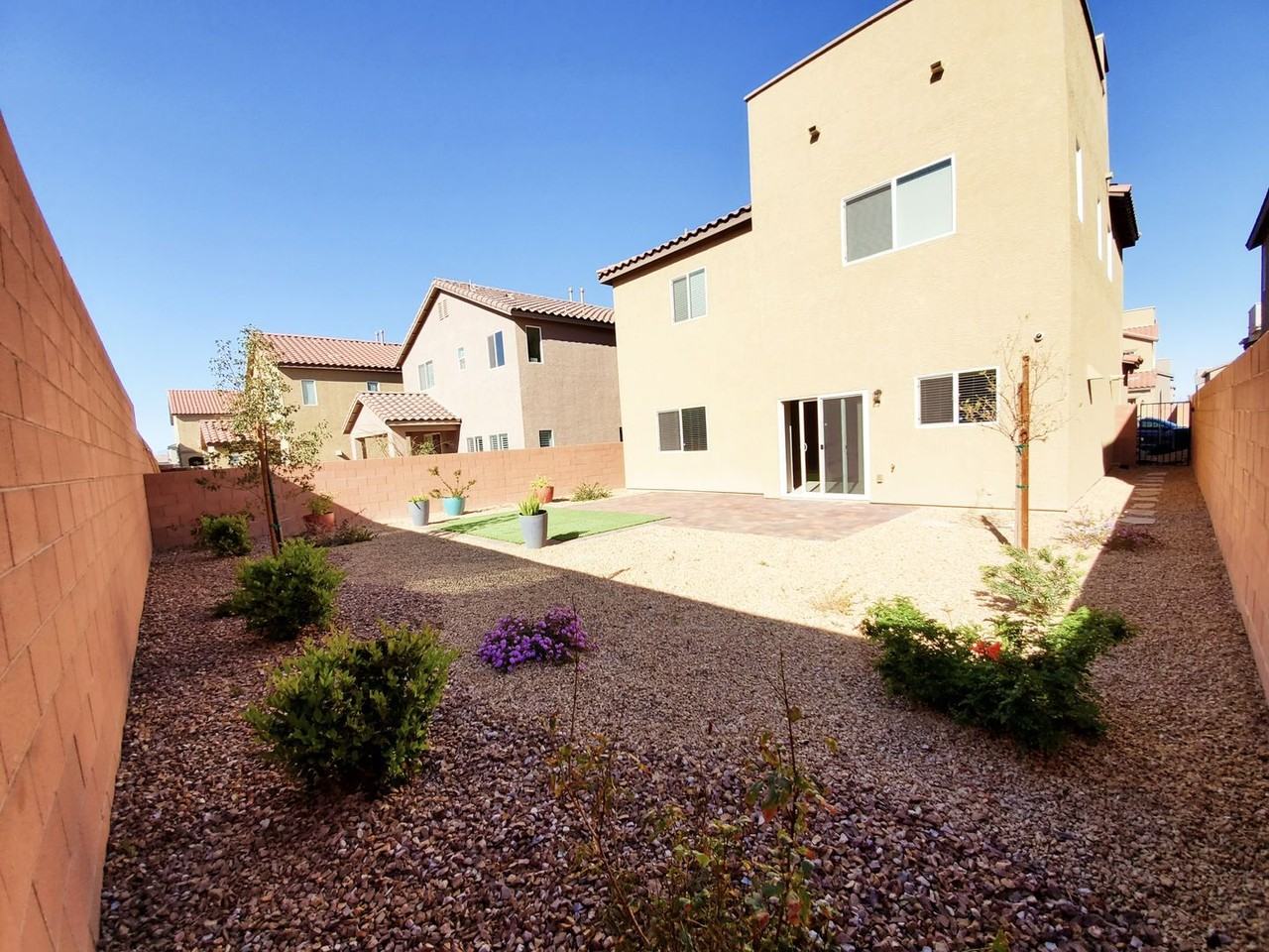 5577 Chiflo Song Dr - Photo 2 of 30
