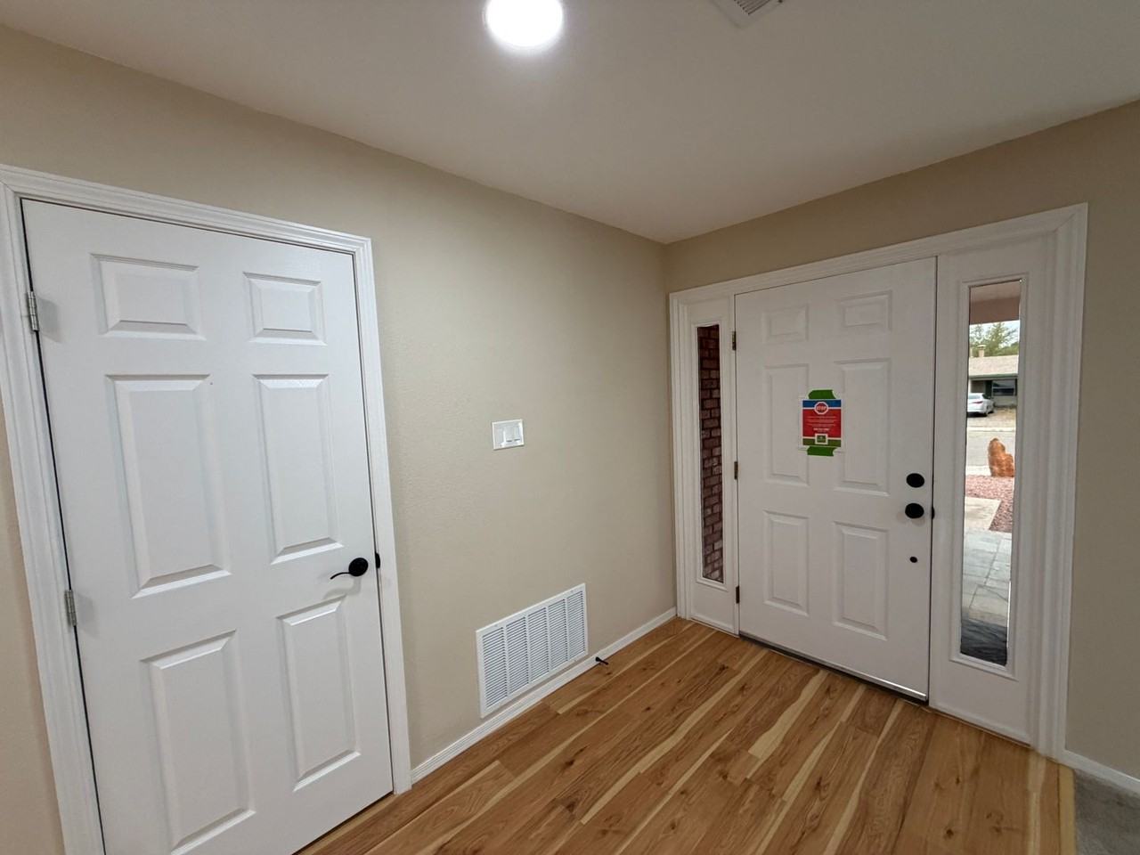 4505 Olympic Ct Nw - Photo 4 of 34