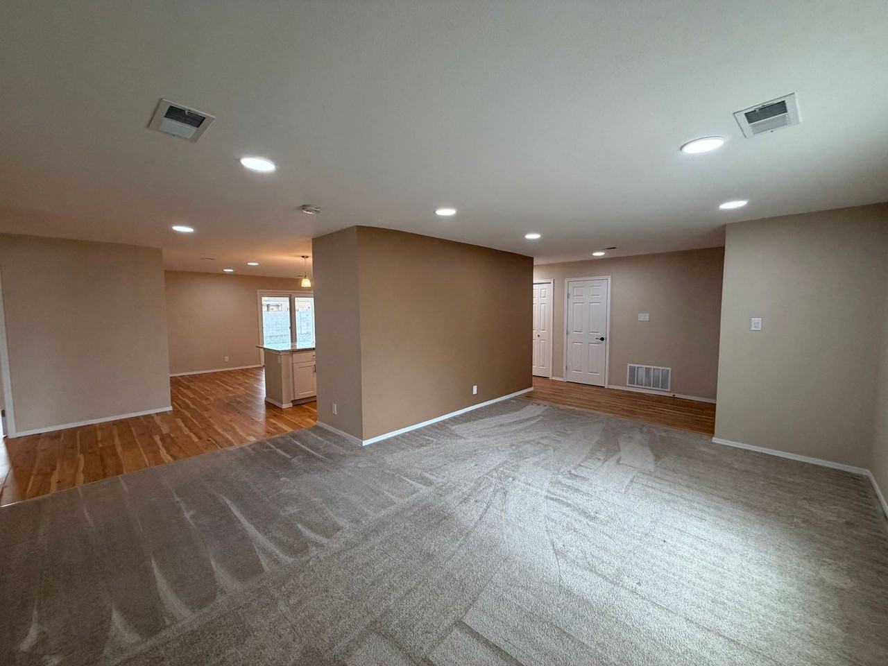 4505 Olympic Ct Nw - Photo 7 of 34