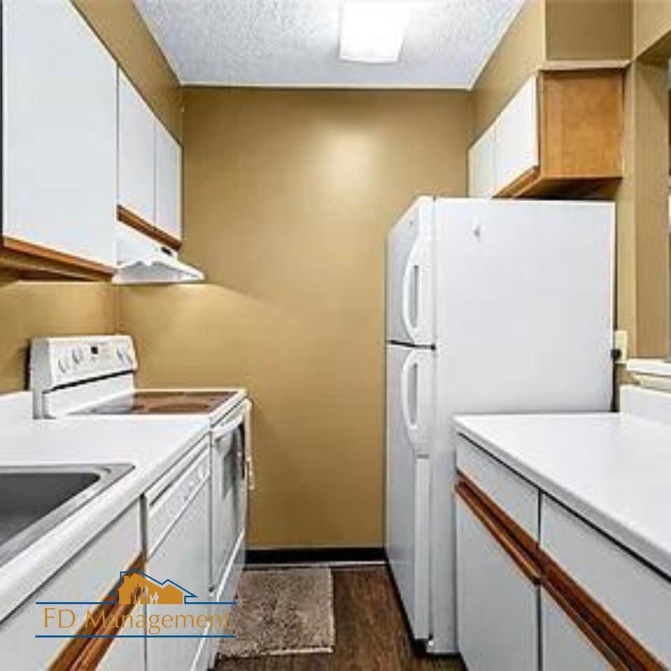 126 Wells Ct - Photo 5 of 12