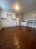 featured image of 301 E Memorial Dr