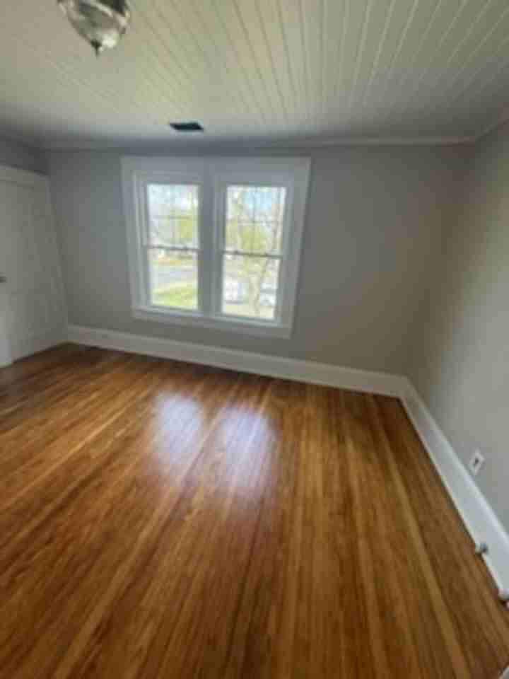 619 S Cox St - Photo 6 of 12