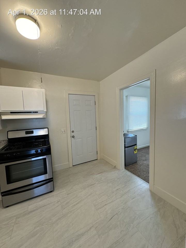 3625 W Prosperity Ave - Photo 7 of 20