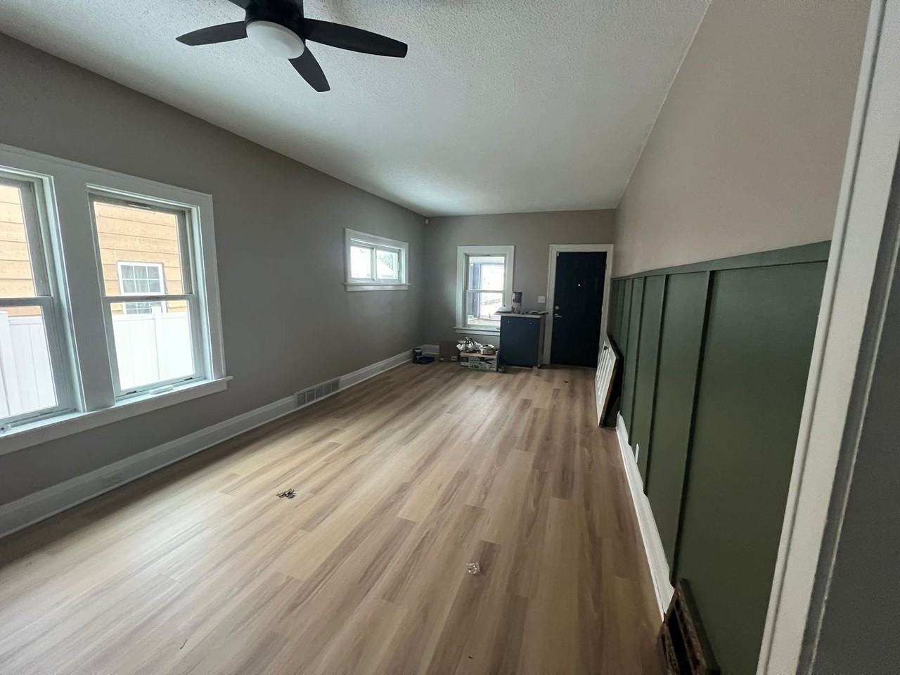 827 Single Ave - Photo 7 of 12