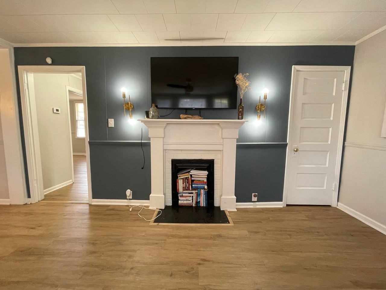 27 Oak St Ne - Photo 5 of 35