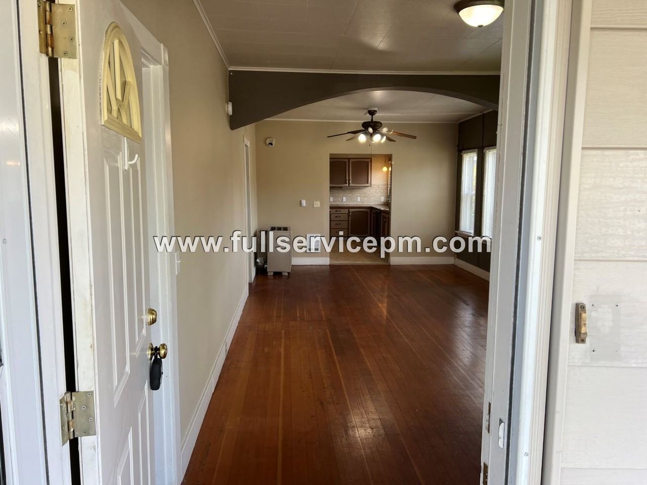 3002 Victor Pl - Photo 4 of 47