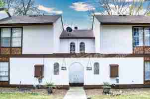 featured image of 120 Emperado Way