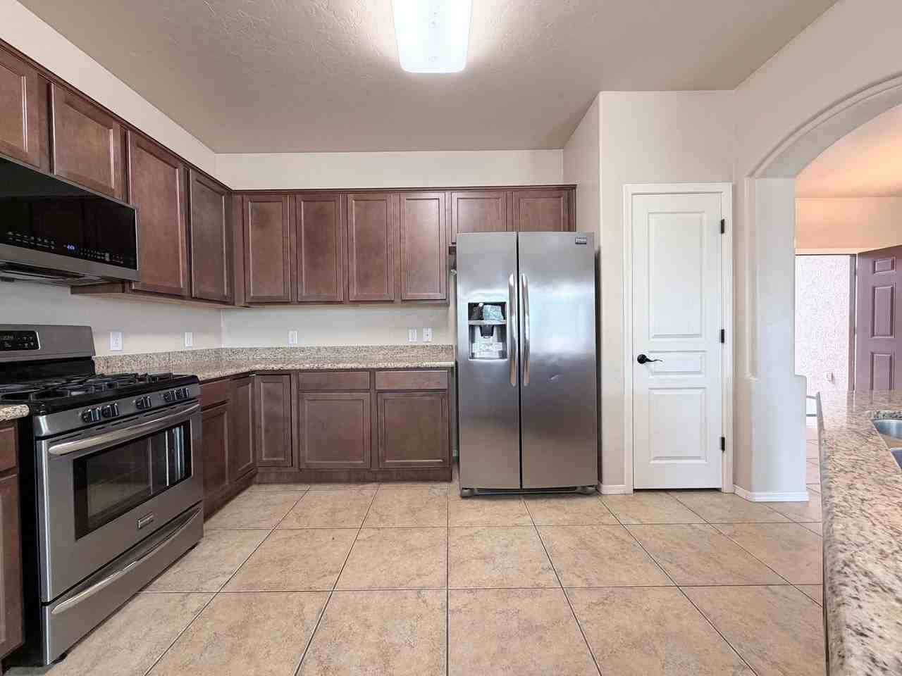 1851 Willow Oak Ln - Photo 7 of 28