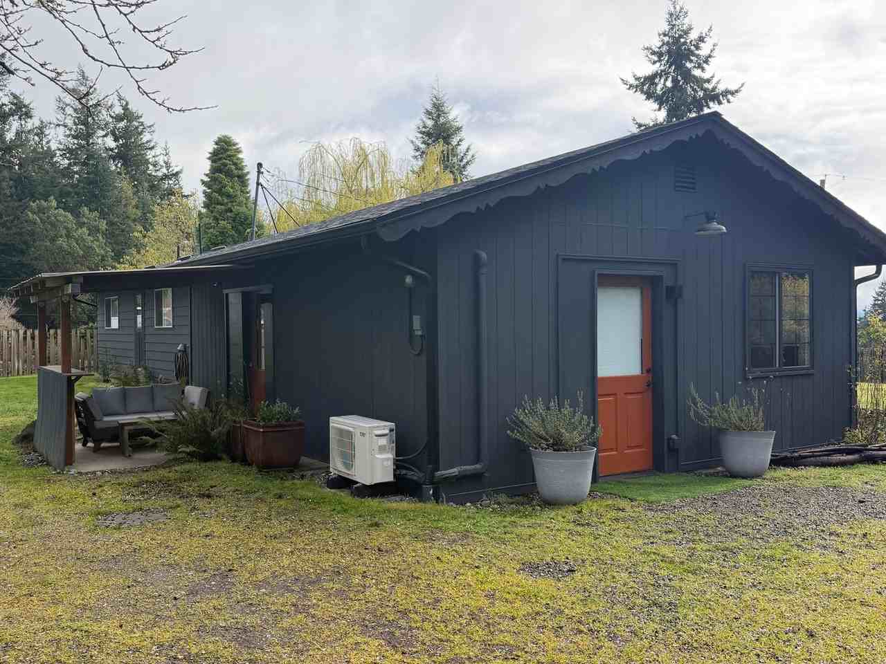 1889 Lancaster Rd - Photo 5 of 23