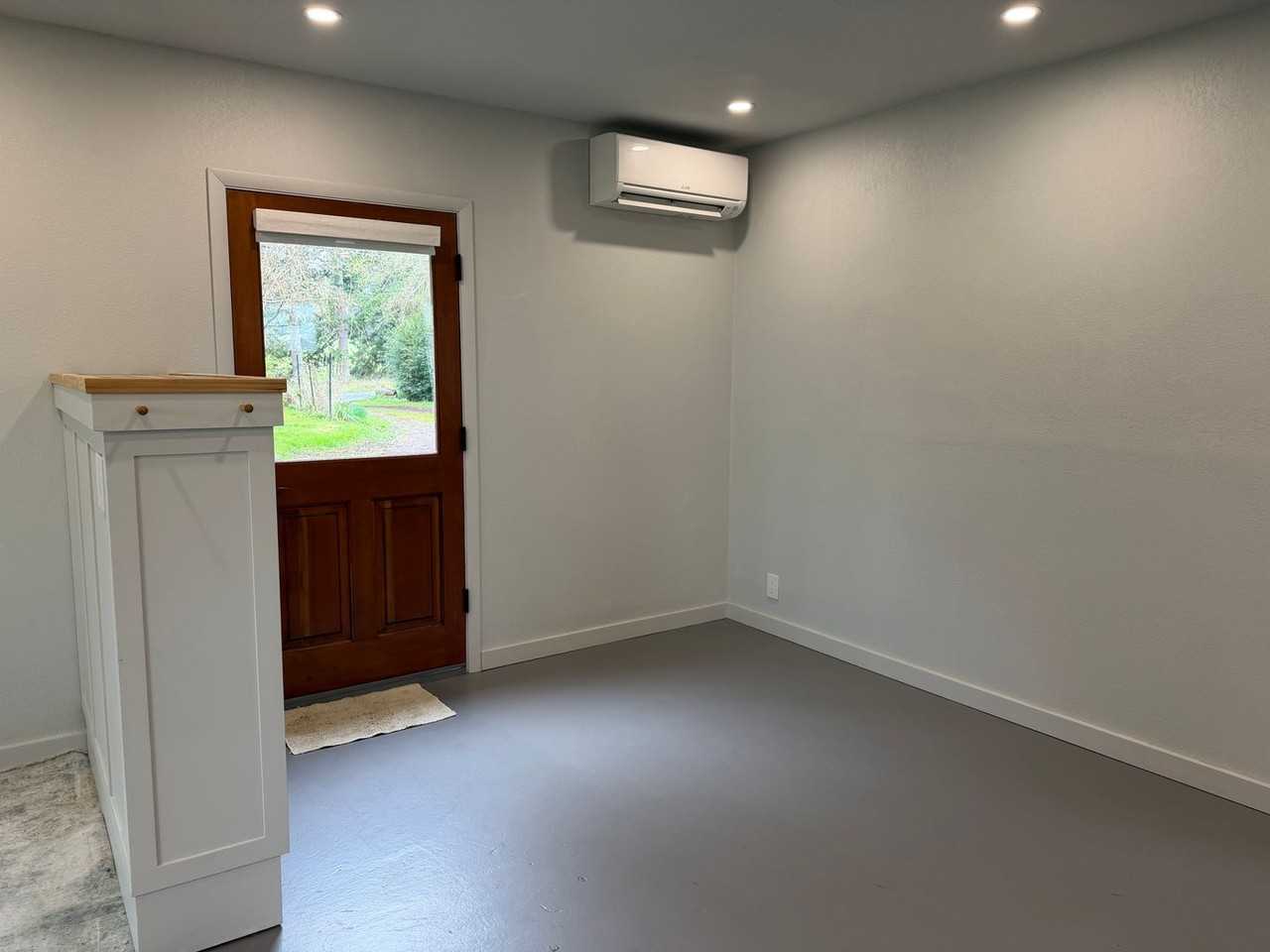 1889 Lancaster Rd - Photo 6 of 23