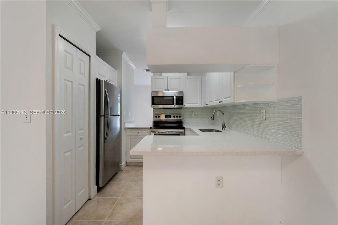 7733 Sw 94th Ln - Photo 6 of 24