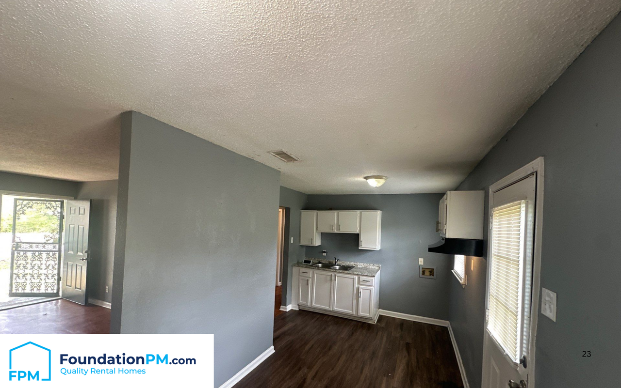 4990 Newton Rd #1 - Photo 4 of 15