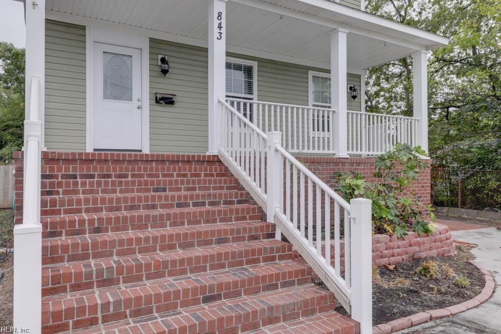 843 51st St #1 - Photo 2 of 27