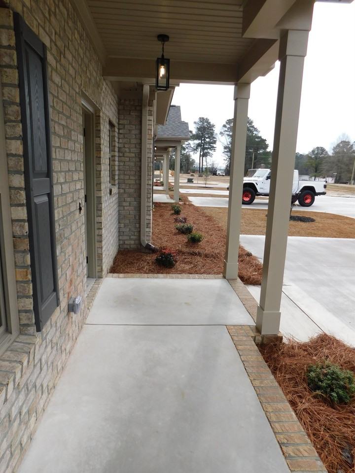 434 Lancaster Rd #434A - Photo 4 of 32