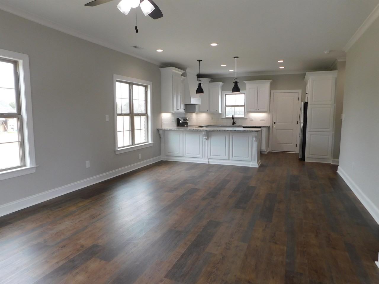 434 Lancaster Rd #434A - Photo 5 of 32