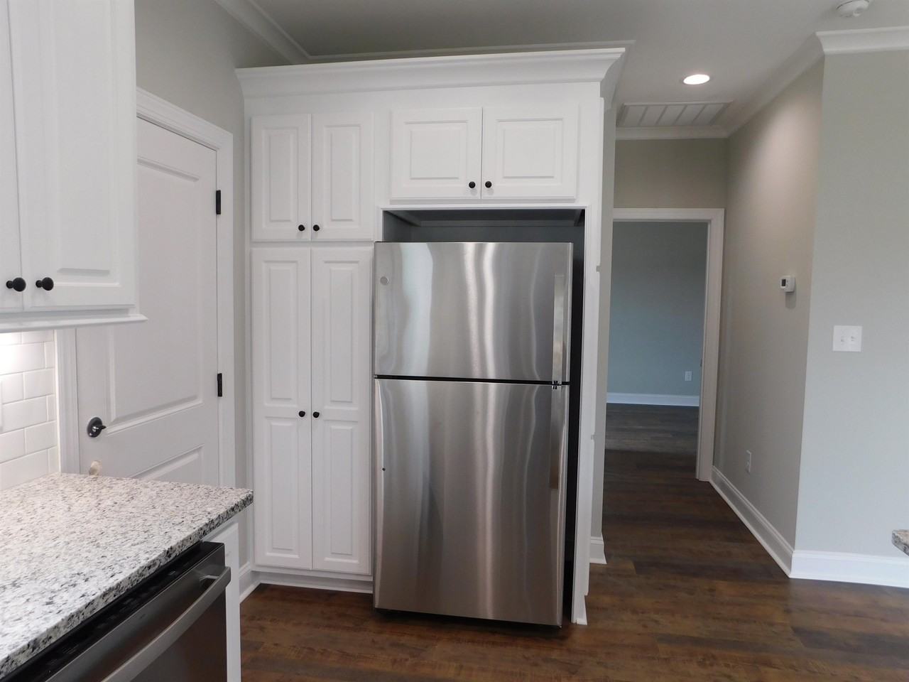 434 Lancaster Rd #434A - Photo 7 of 32