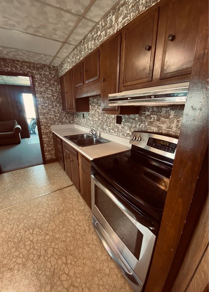 3440 University Ave #1 - Photo 2 of 9