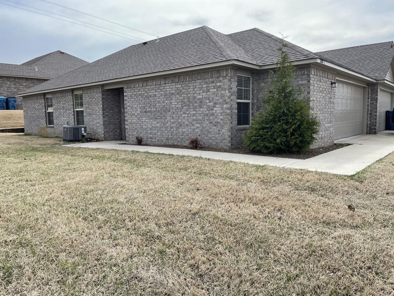 3501 Southwest Deerfield BoulevardUnit 1 #1 - Photo 2 of 22